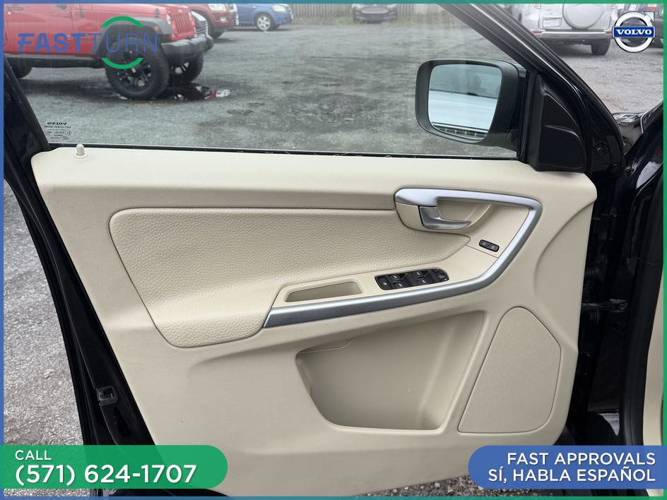 Used 2012 Volvo XC60 3.2 Platinum FWD image 11