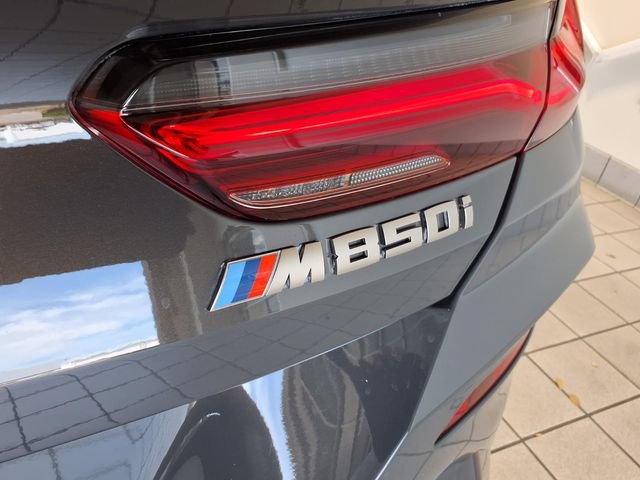 Used 2022 BMW M850i xDrive Convertible w/ Driving Assistance Package AWD/4WD image 21