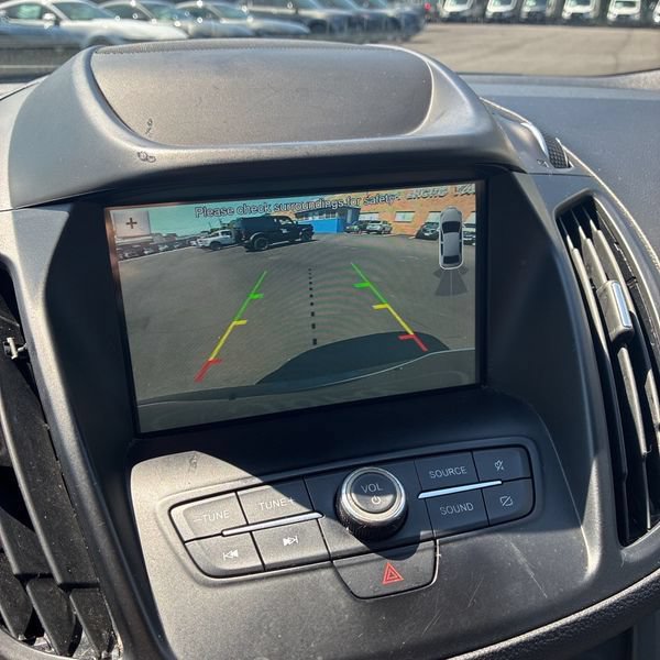 Used 2019 Ford Escape SEL AWD/4WD image 26