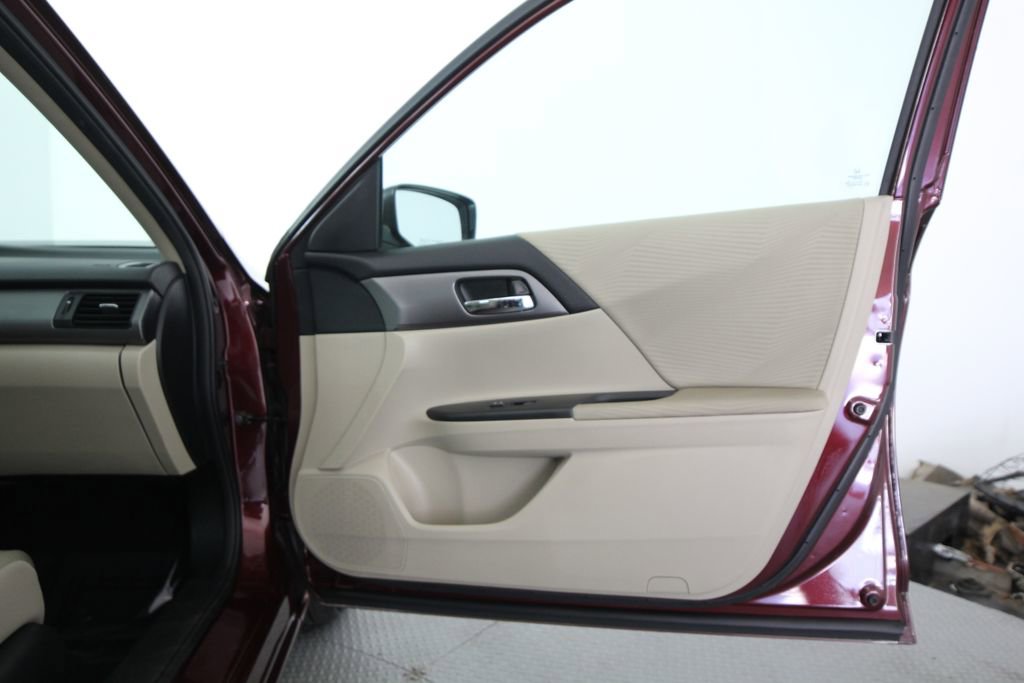 Used 2014 Honda Accord LX image 51