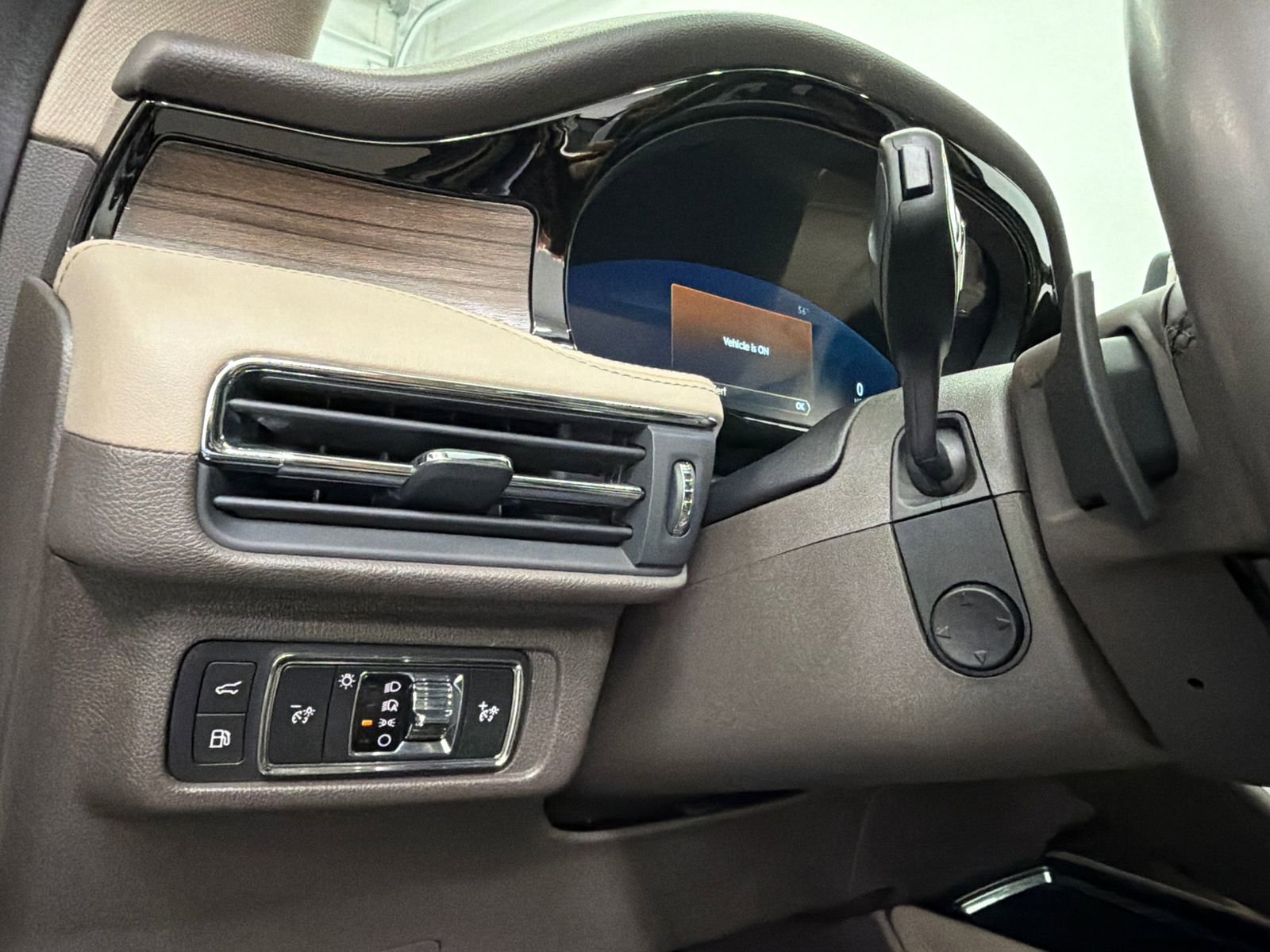 Used 2022 Lincoln Corsair Grand Touring image 33