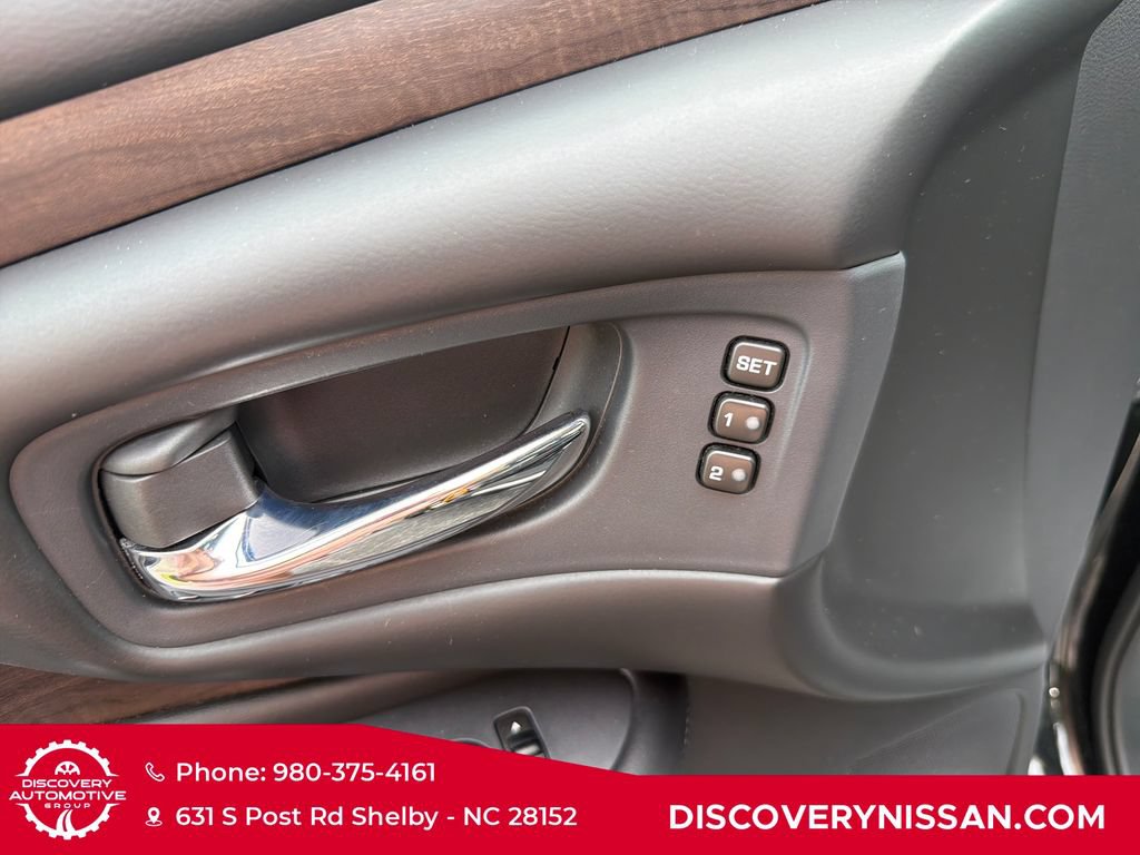 Used 2020 Nissan Murano Platinum AWD/4WD image 11