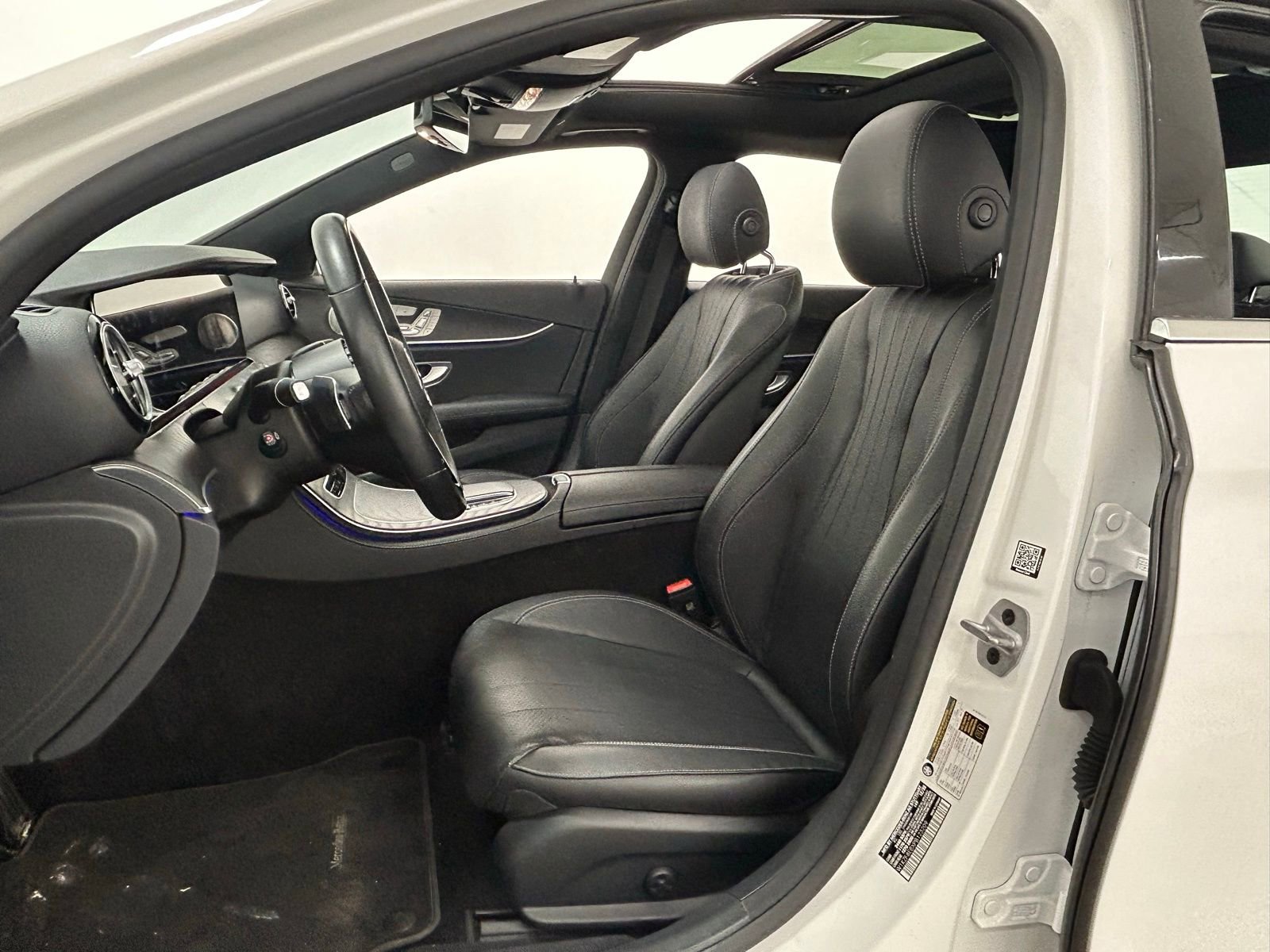 Used 2023 Mercedes-Benz E 350 4MATIC Sedan w/ Premium Package image 28