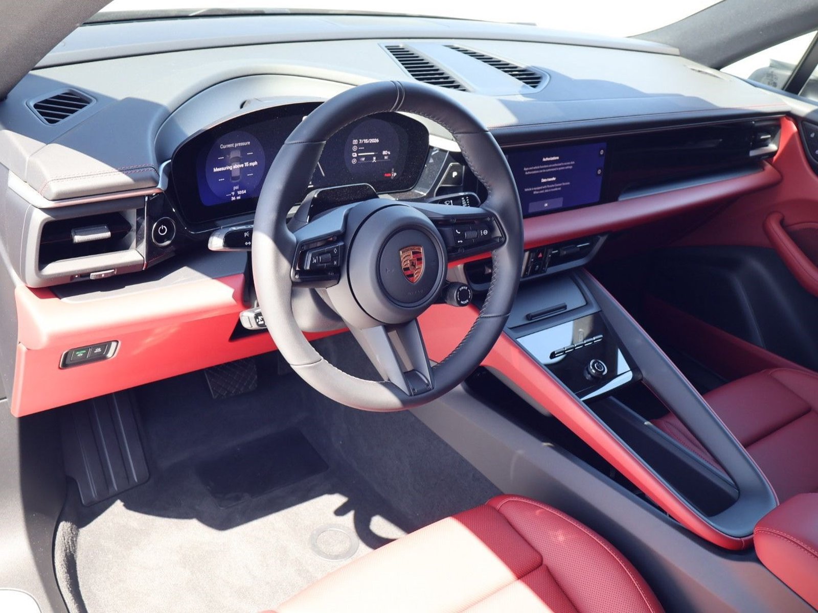 New 2026 Porsche Macan Electric RWD image 4