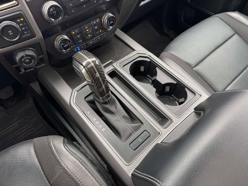 Used 2019 Ford F150 Raptor w/ Equipment Group 802A Luxury AWD/4WD image 32