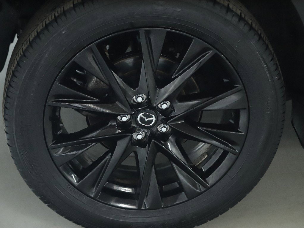 Certified 2023 MAZDA CX-5 Carbon Edition image 12