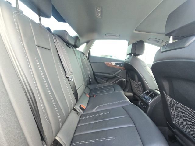 Used 2022 Audi A4 2.0T Premium Plus w/ Premium Plus Package image 11