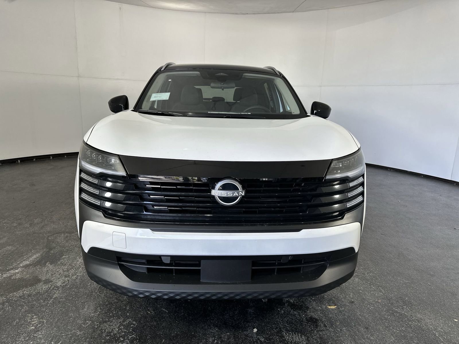 New 2026 Nissan Kicks SV FWD image 3