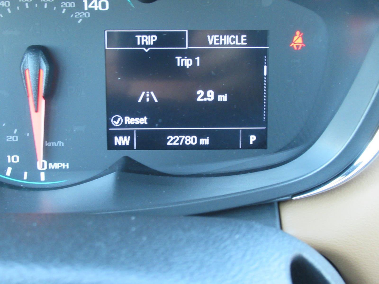 Certified 2020 Chevrolet Trax LT w/ Driver Confidence Package FWD image 29