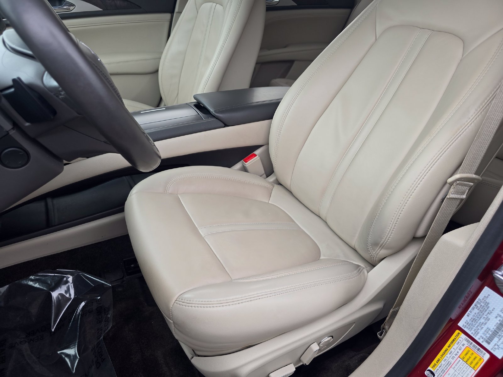 Used 2018 Lincoln MKZ Select w/ Select Plus Package FWD image 24