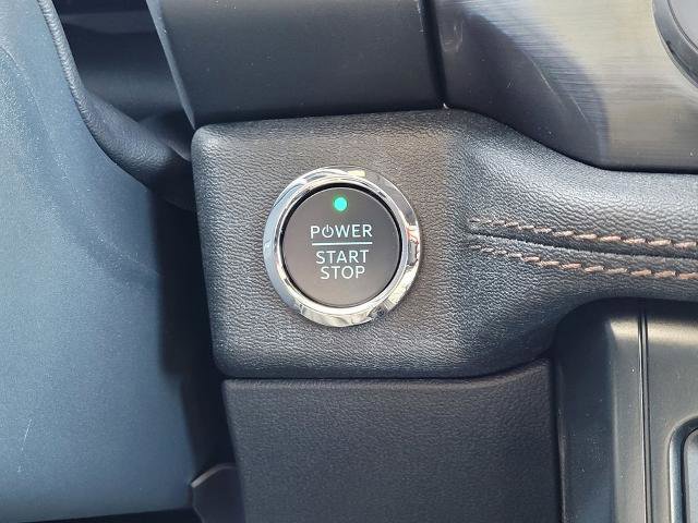 New 2025 Ford F150 Lightning Lariat image 25