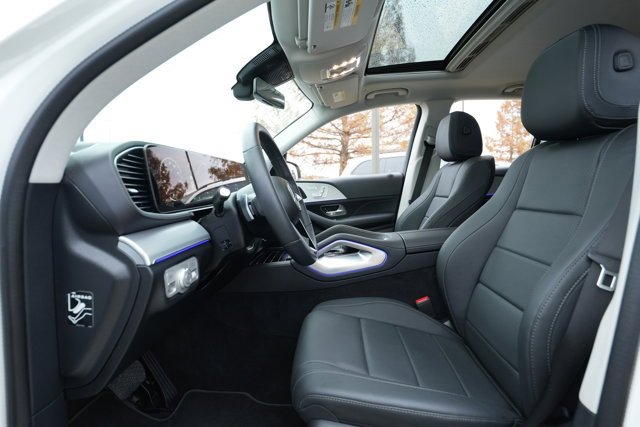 Certified 2025 Mercedes-Benz GLE 450e 4MATIC image 36