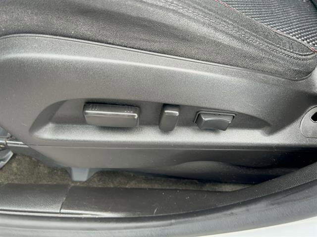 Used 2017 GMC Terrain SLE w/ Driver Alert Package I image 15