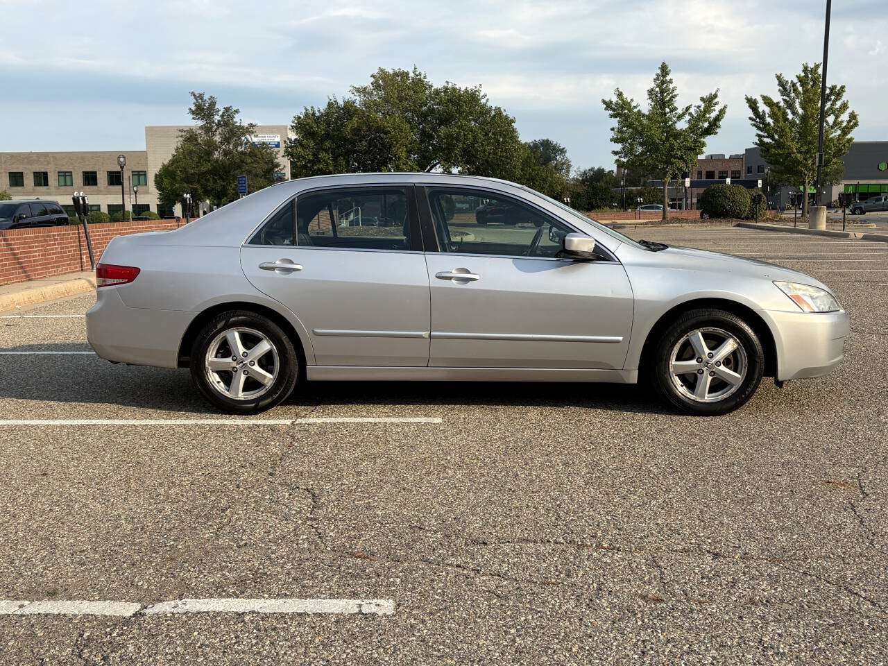 Used 2003 Honda Accord EX image 4