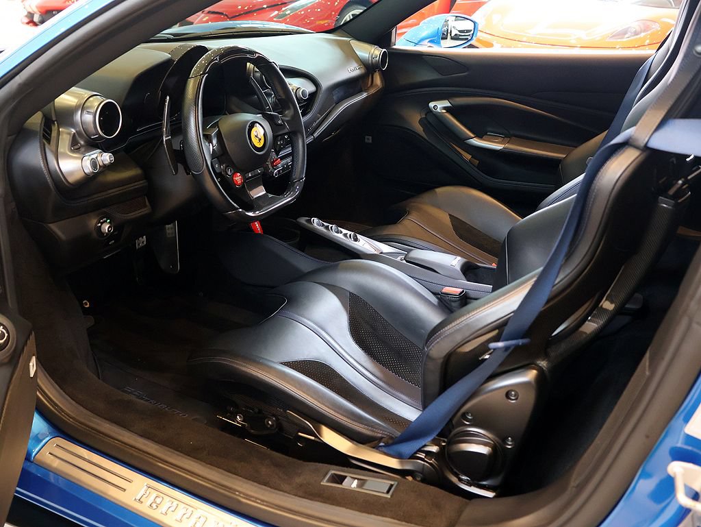 Certified 2020 Ferrari F8 Tributo RWD image 4