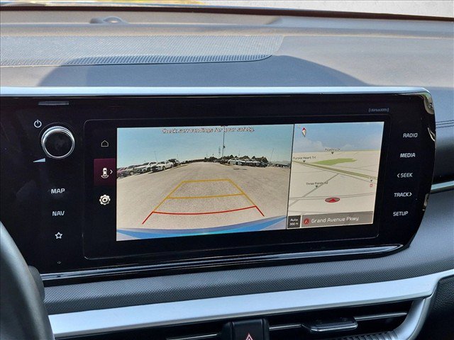Used 2022 Kia K5 GT-Line w/ GT-Line FWD Premium Package image 11
