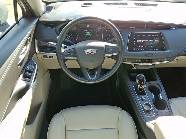 Used 2023 Cadillac XT4 Luxury FWD image 20