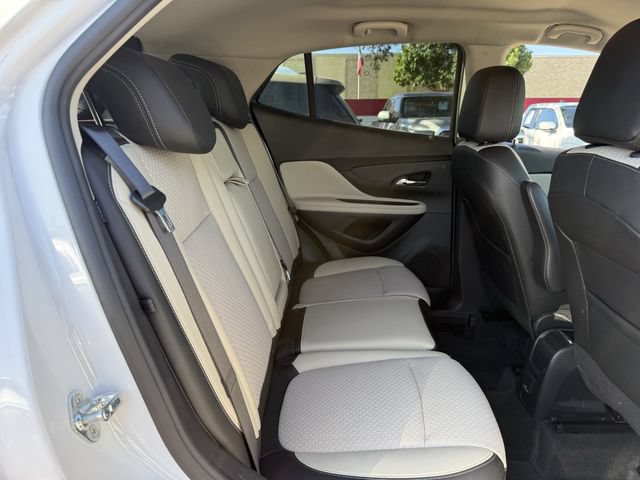 Used 2022 Buick Encore Preferred w/ Safety Package AWD/4WD image 28