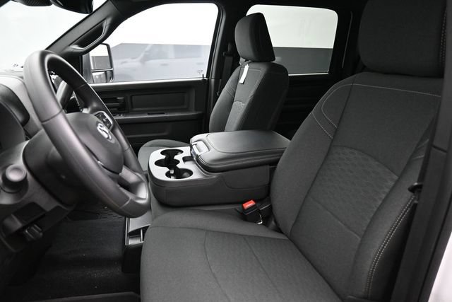 New 2026 RAM 3500 Tradesman AWD/4WD image 7