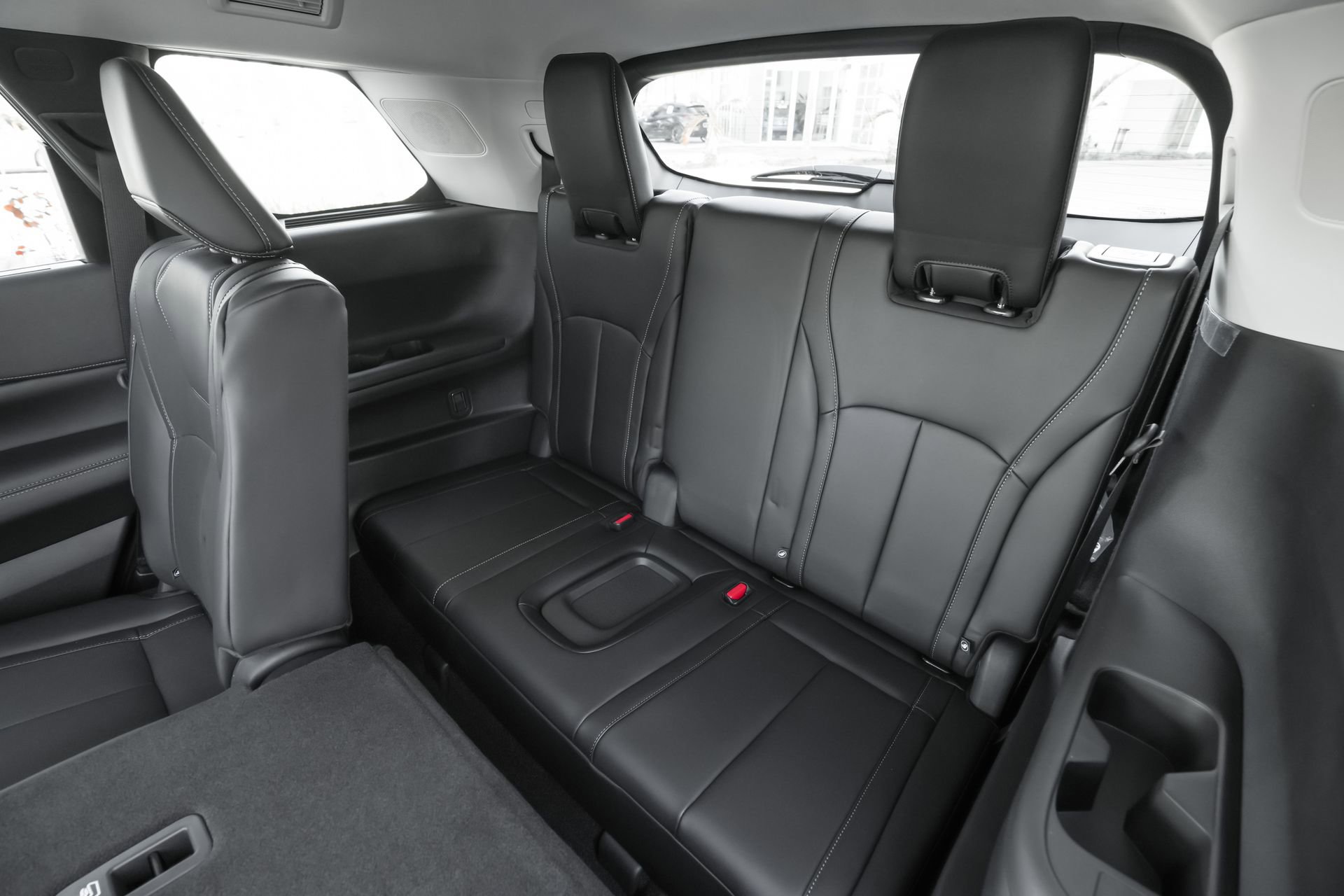 New 2026 INFINITI QX60 Luxe w/ Cargo Package image 33