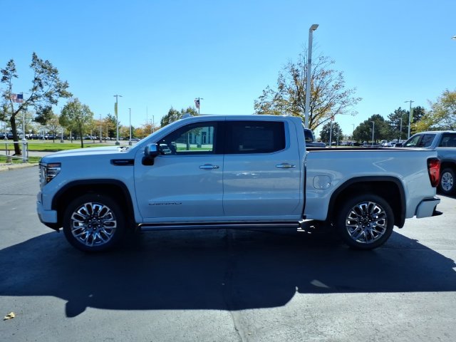 New 2026 GMC Sierra 1500 Denali Ultimate AWD/4WD image 10