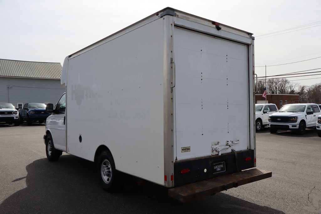 Used 2020 Chevrolet Express 3500 w/ Power Convenience Package image 15