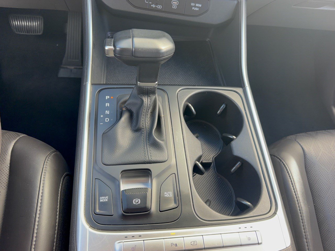 Used 2026 Kia Carnival FWD image 21