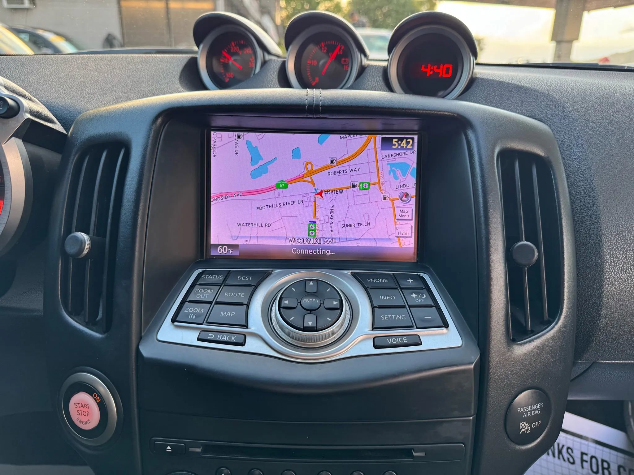 Used 2018 Nissan 370Z Touring image 16