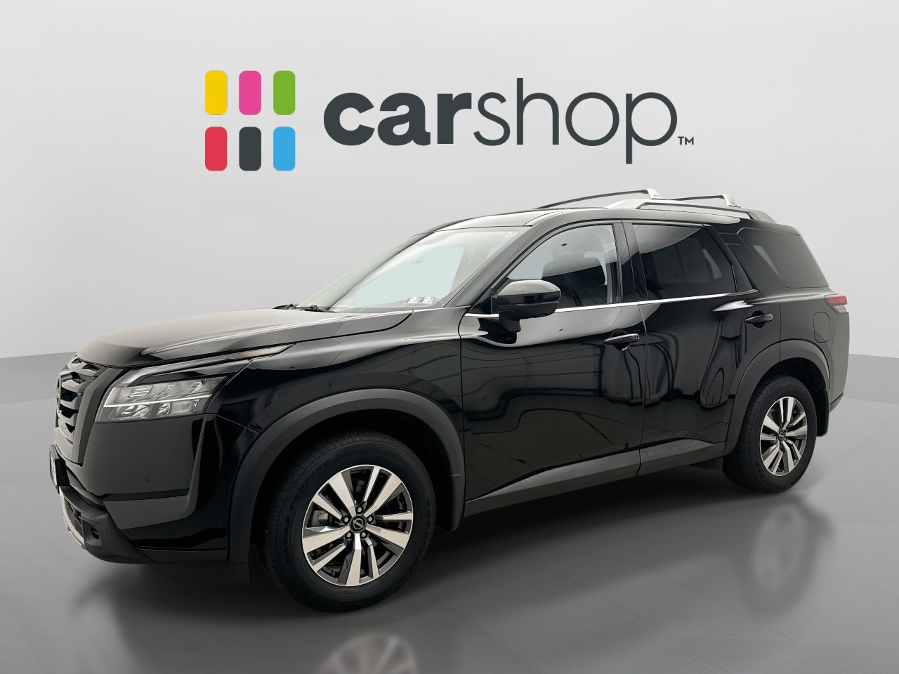 Used 2024 Nissan Pathfinder SL w/ Black Appearance Package