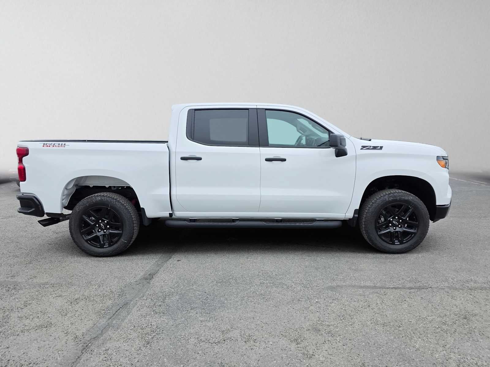 New 2026 Chevrolet Silverado 1500 Custom Trail Boss w/ Turbomax Blackout Package AWD/4WD image 2