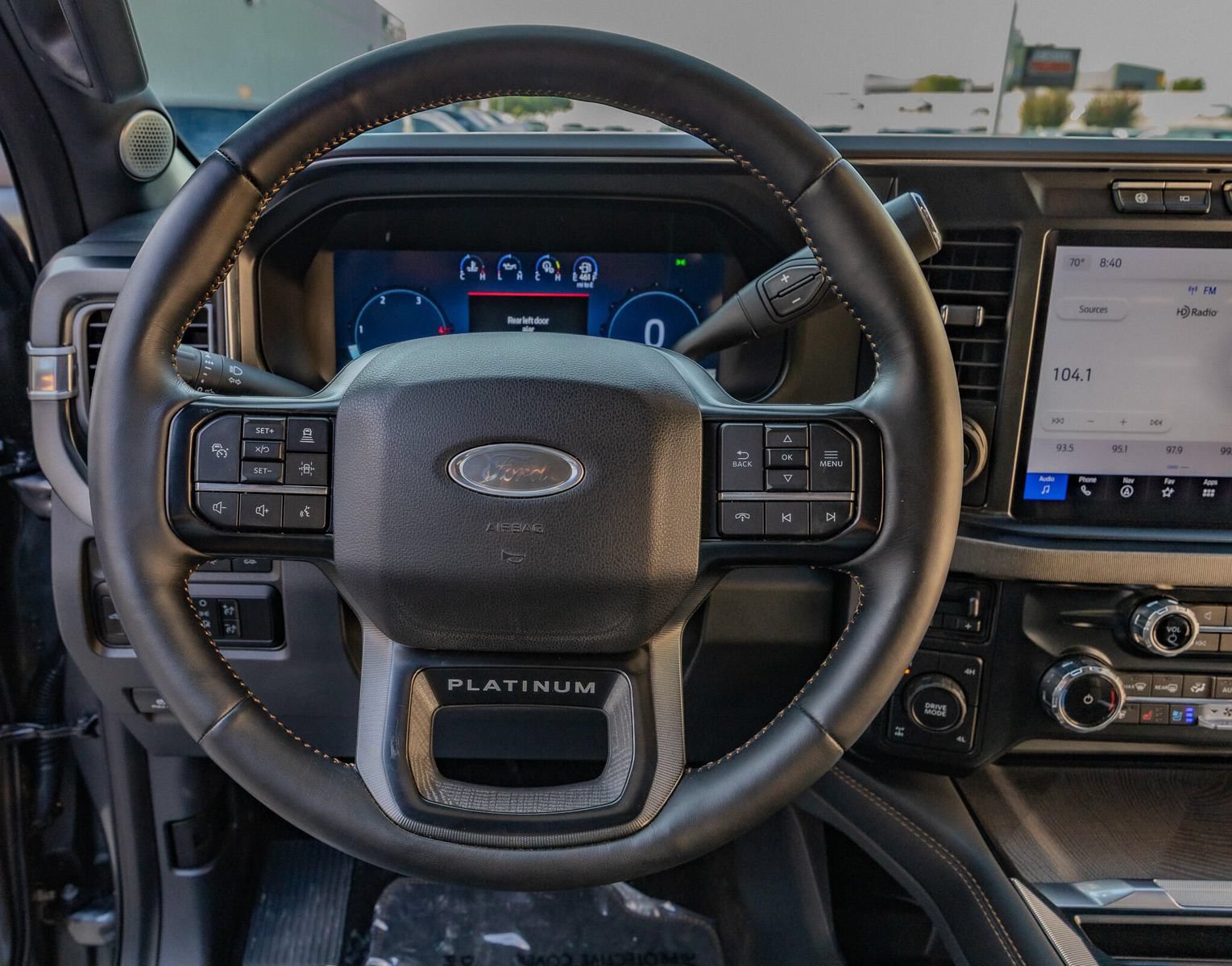 Used 2024 Ford F250 Platinum w/ FX4 Off-Road Package AWD/4WD image 19