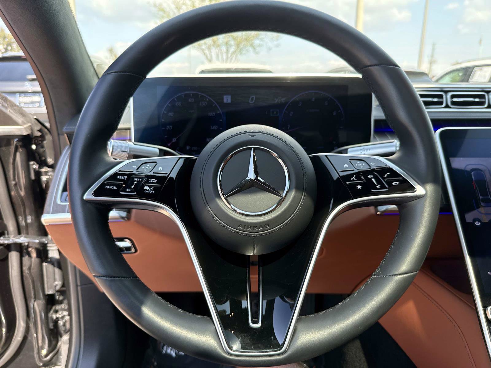 Used 2024 Mercedes-Benz S 580 4MATIC Sedan image 25