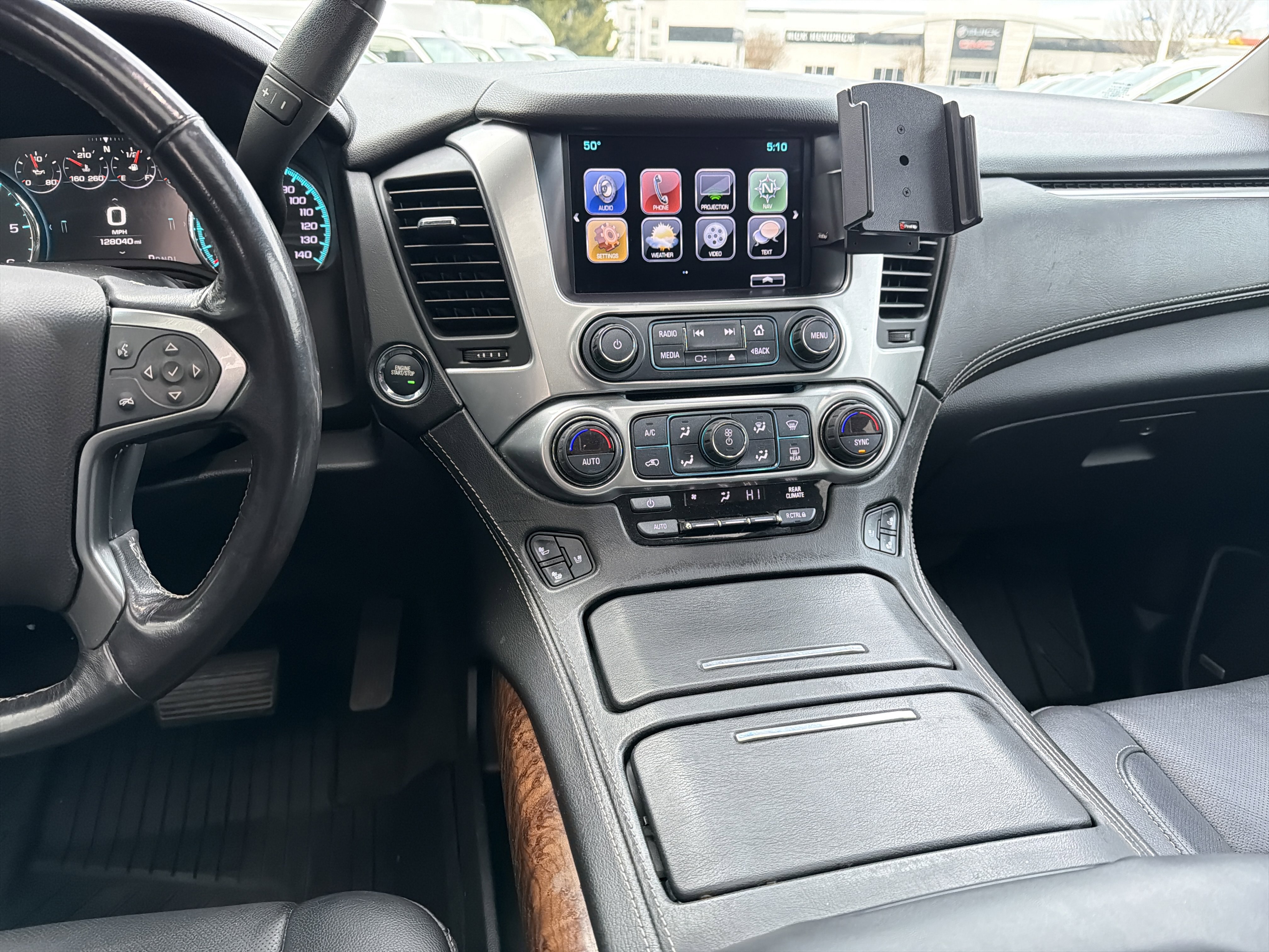 Used 2018 Chevrolet Tahoe Premier image 31