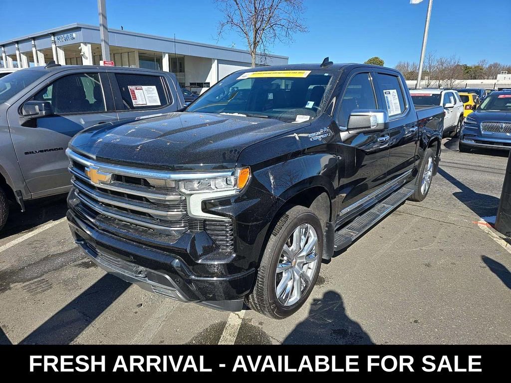 Used 2024 Chevrolet Silverado 1500 High Country w/ High Country Premium Package image 2