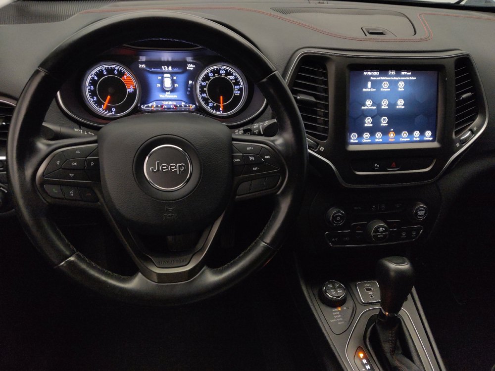 Used 2020 Jeep Cherokee Trailhawk AWD/4WD image 22