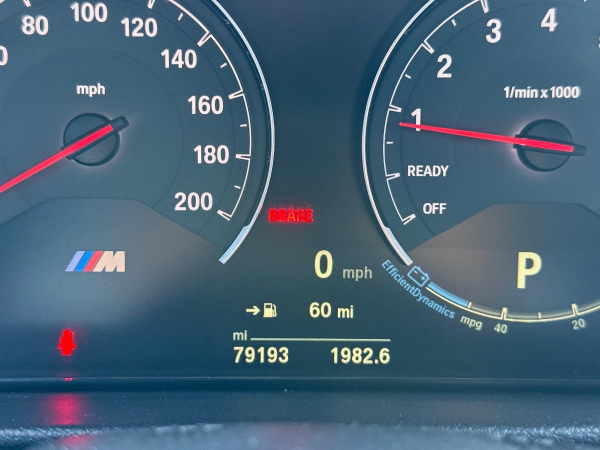 Used 2015 BMW M4 Convertible RWD image 44