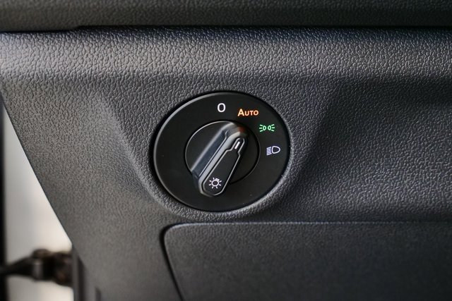 Used 2019 Volkswagen Jetta S image 26