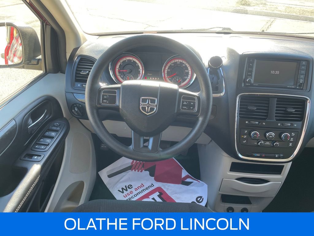 Used 2019 Dodge Grand Caravan SE image 21