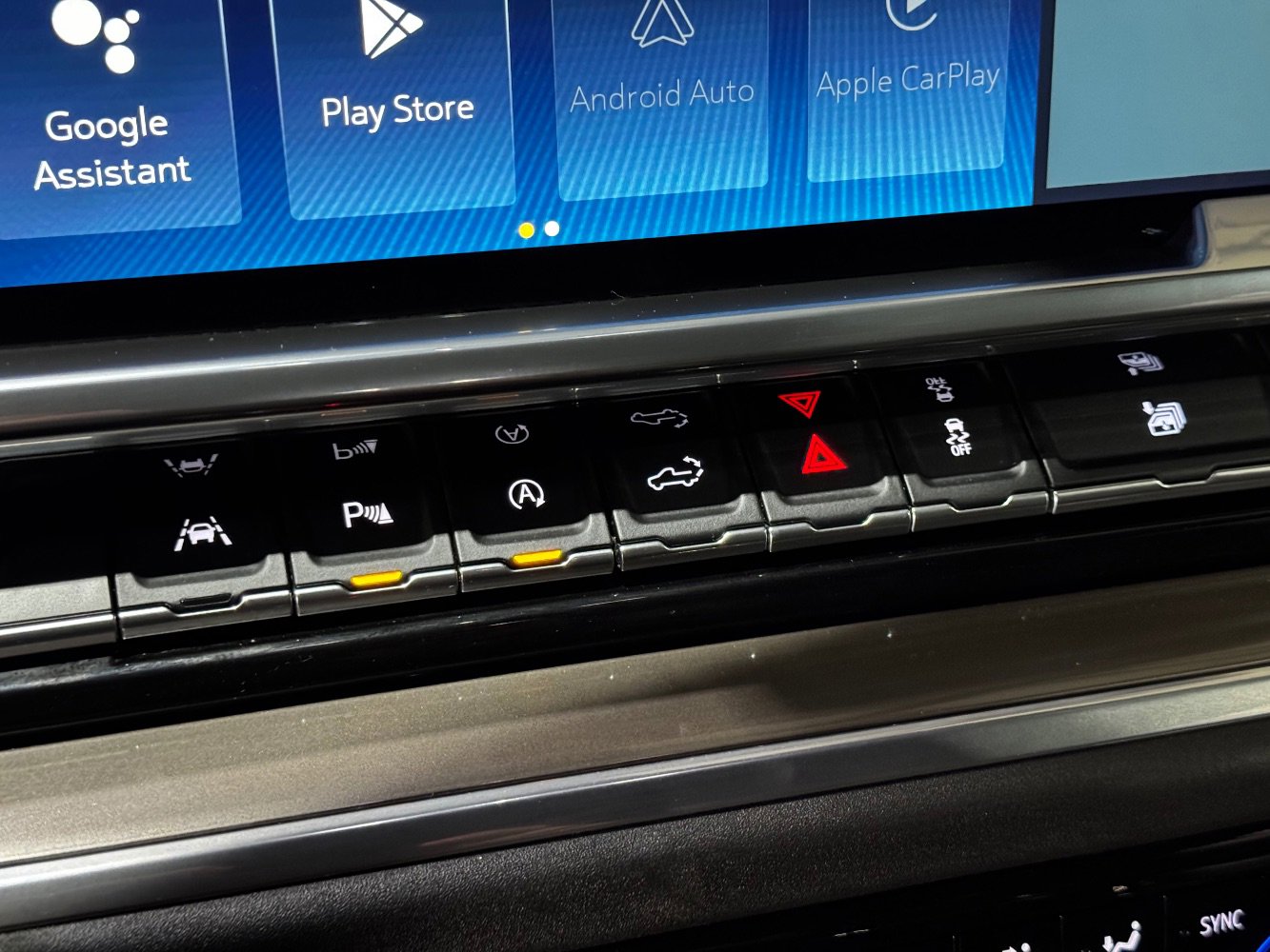 Used 2022 Chevrolet Silverado 1500 High Country image 35