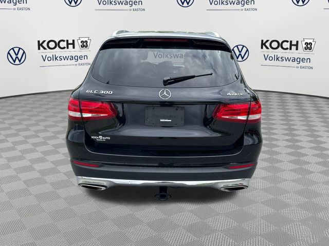 Used 2017 Mercedes-Benz GLC 300 4MATIC image 7