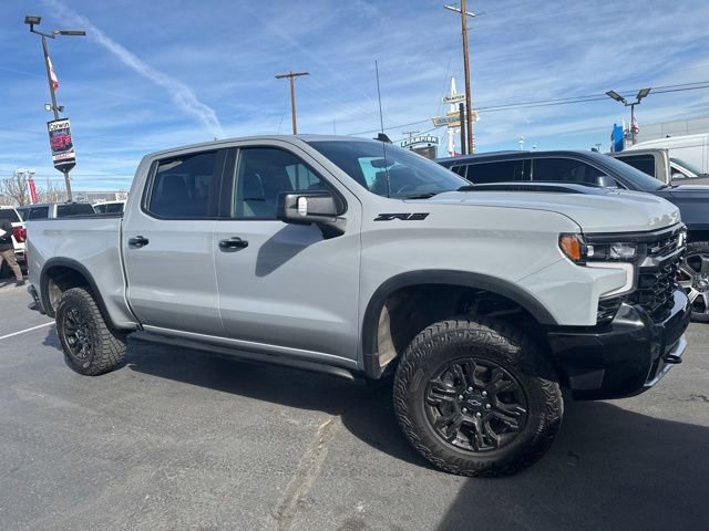 Used 2025 Chevrolet Silverado 1500 ZR2 w/ Technology Package image 5