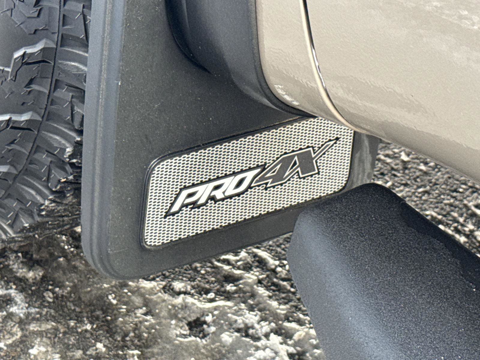 Used 2023 Nissan Titan PRO-4X w/ Off Road Protection Package image 16