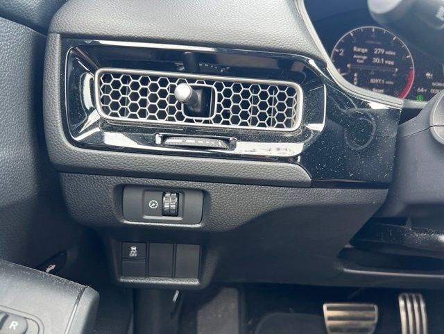 Used 2025 Honda Civic Sport image 15