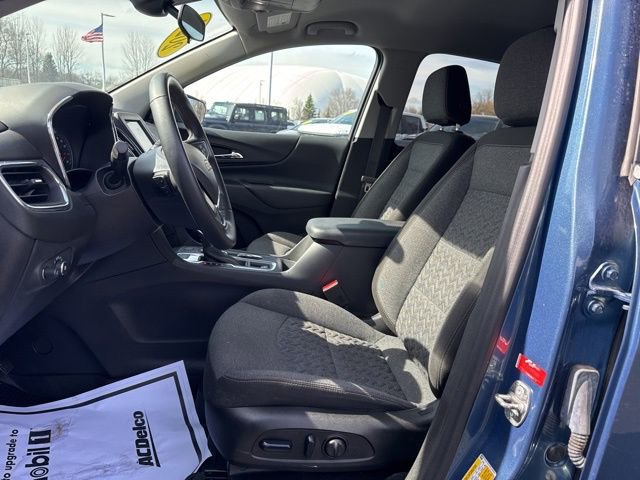 Used 2024 Chevrolet Equinox LT w/ LPO, Floor Liner Package AWD/4WD image 18