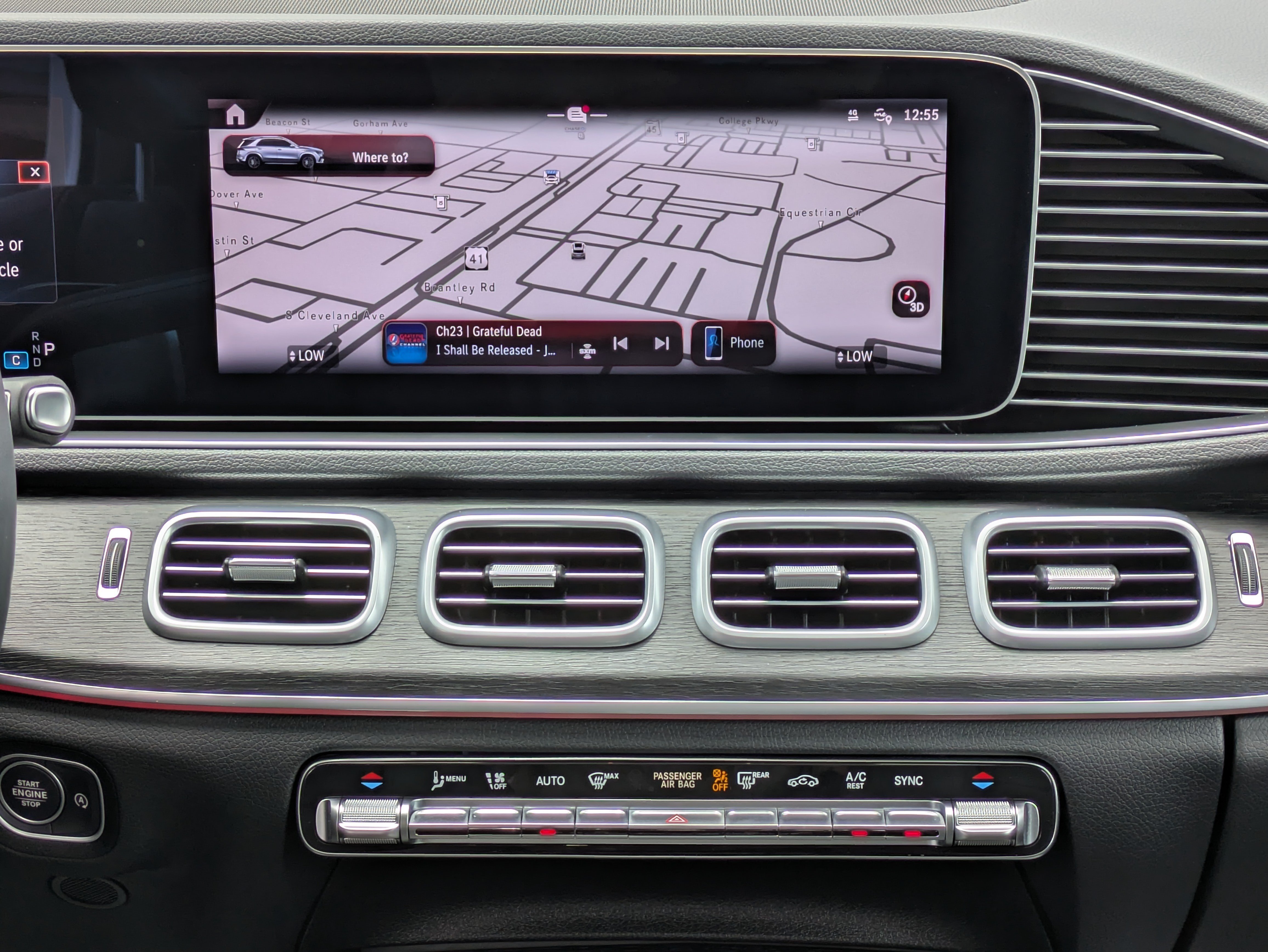 Used 2024 Mercedes-Benz GLE 350 4MATIC image 17