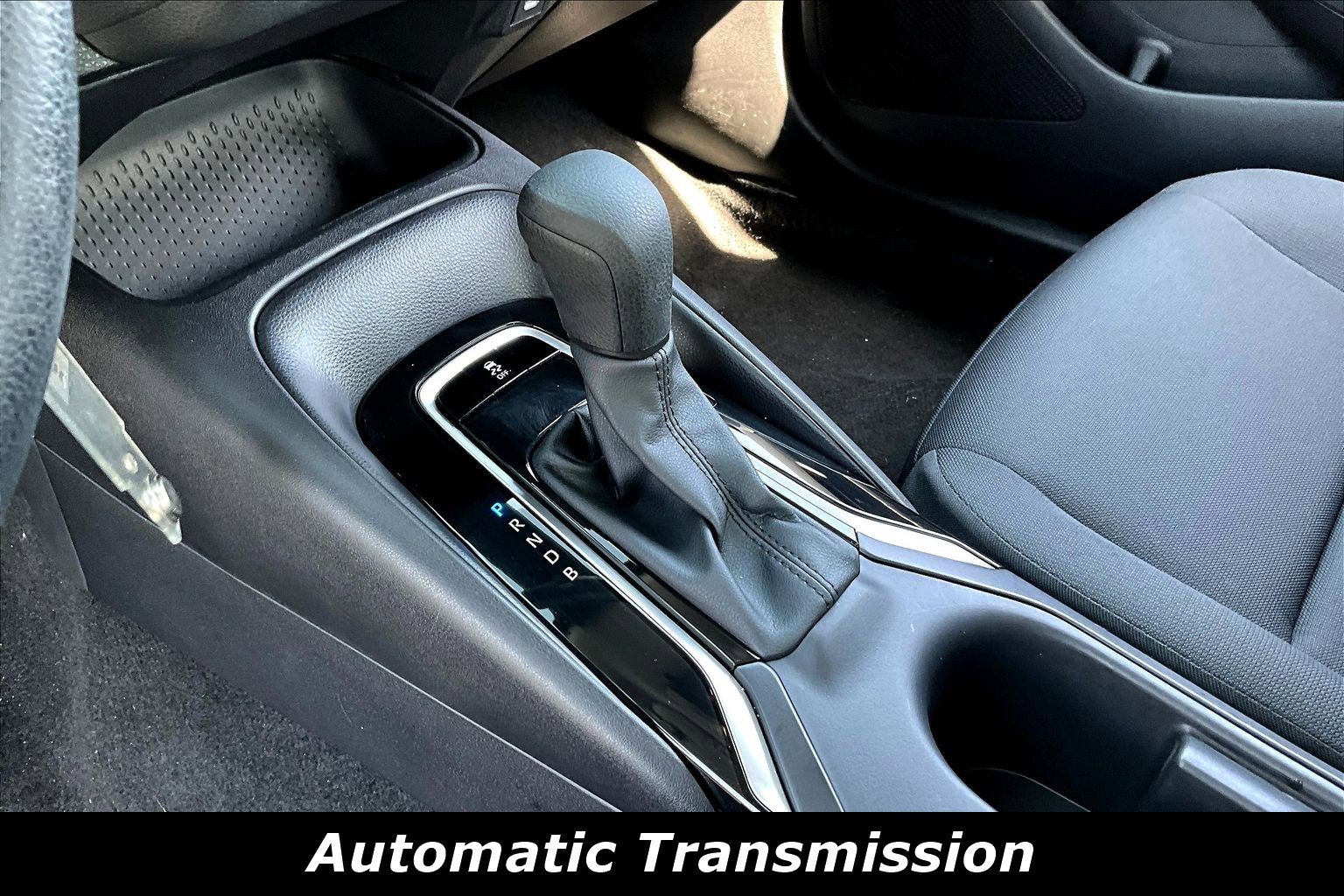 Used 2024 Toyota Corolla LE image 18