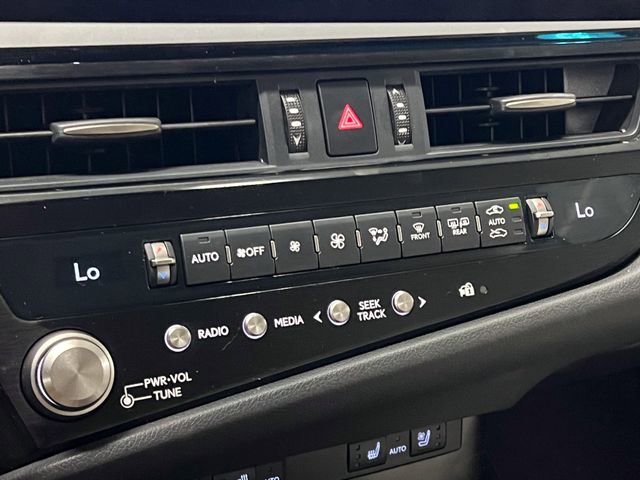 Certified 2024 Lexus ES 350 w/ Premium Package FWD image 20
