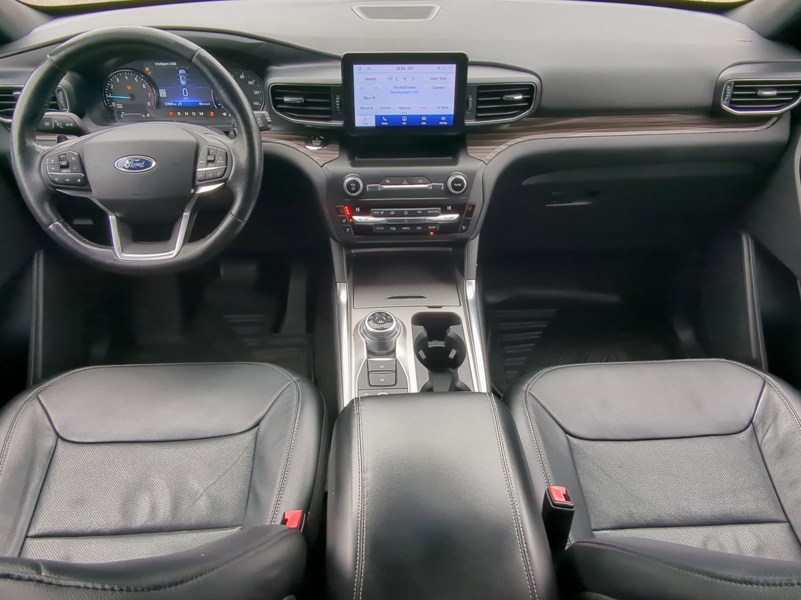 Used 2020 Ford Explorer Limited image 19