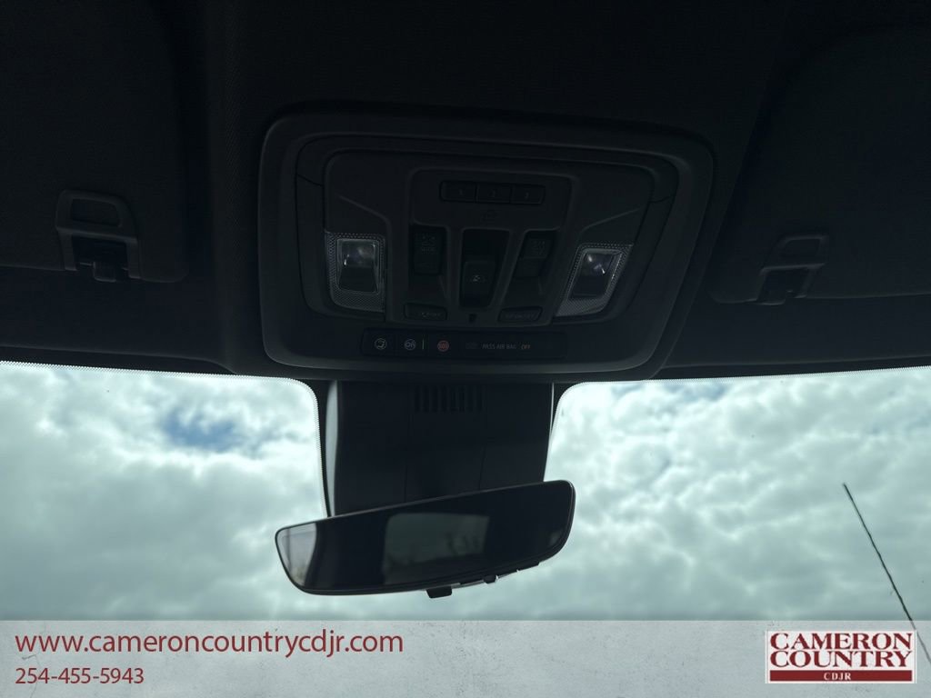 Used 2024 Chevrolet Silverado 2500 LTZ w/ LTZ Texas Edition image 13