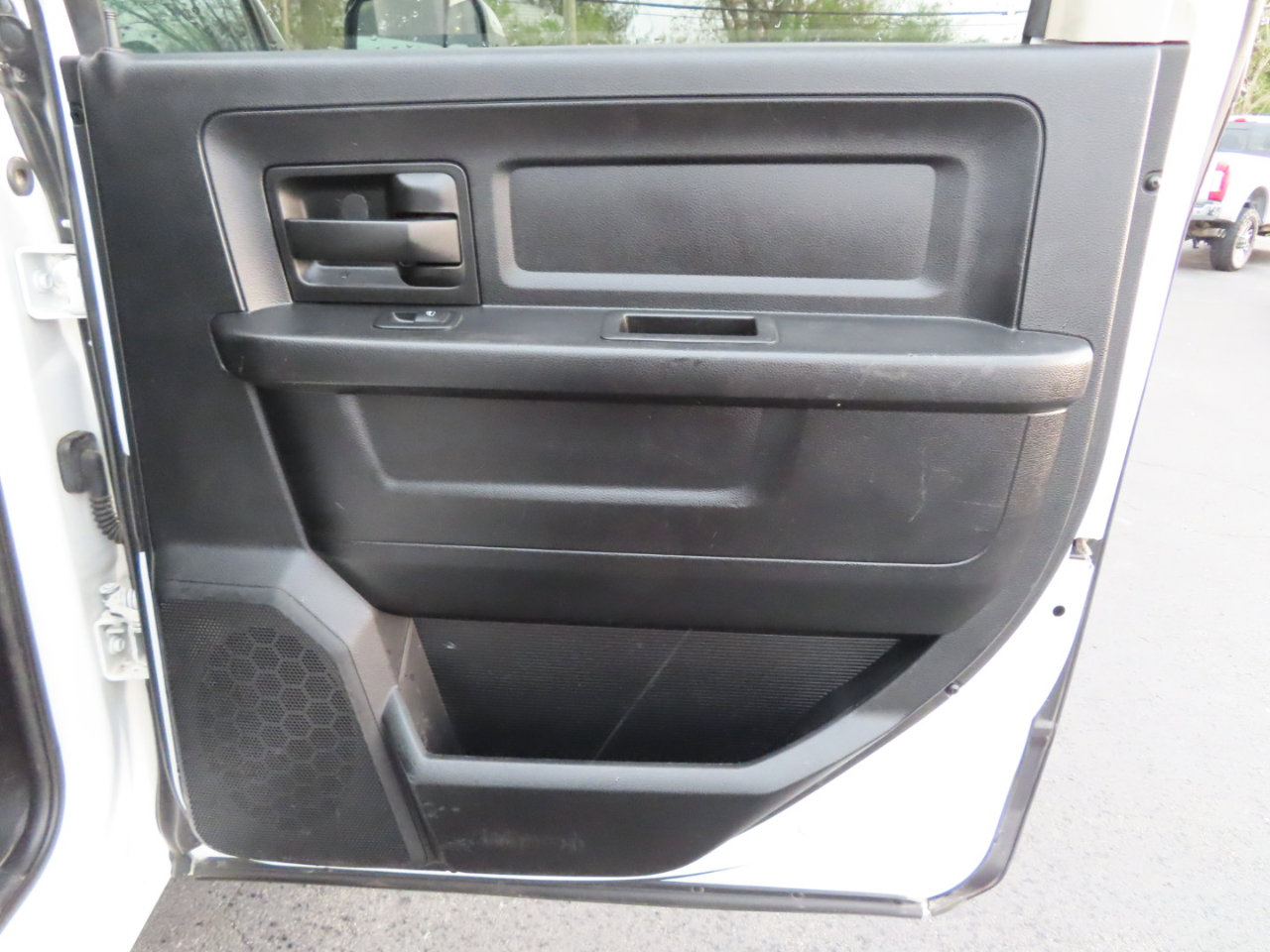 Used 2016 RAM 5500 Tradesman image 35